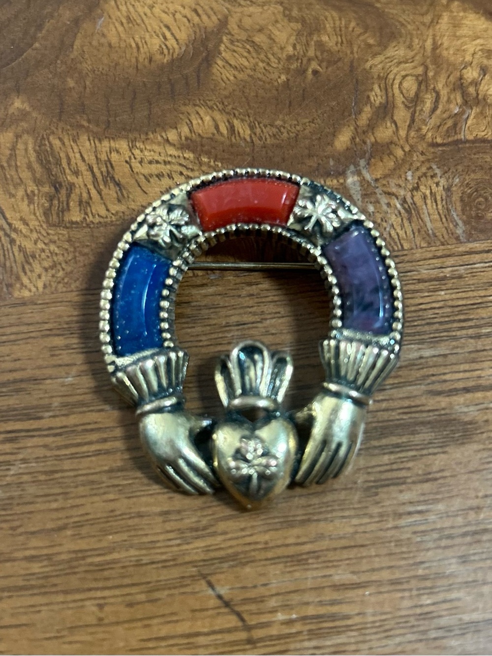 Sol d'Or Signed Miracle Irish Claddaugh Faux Jade Lapis Carnelian Glass Brooch